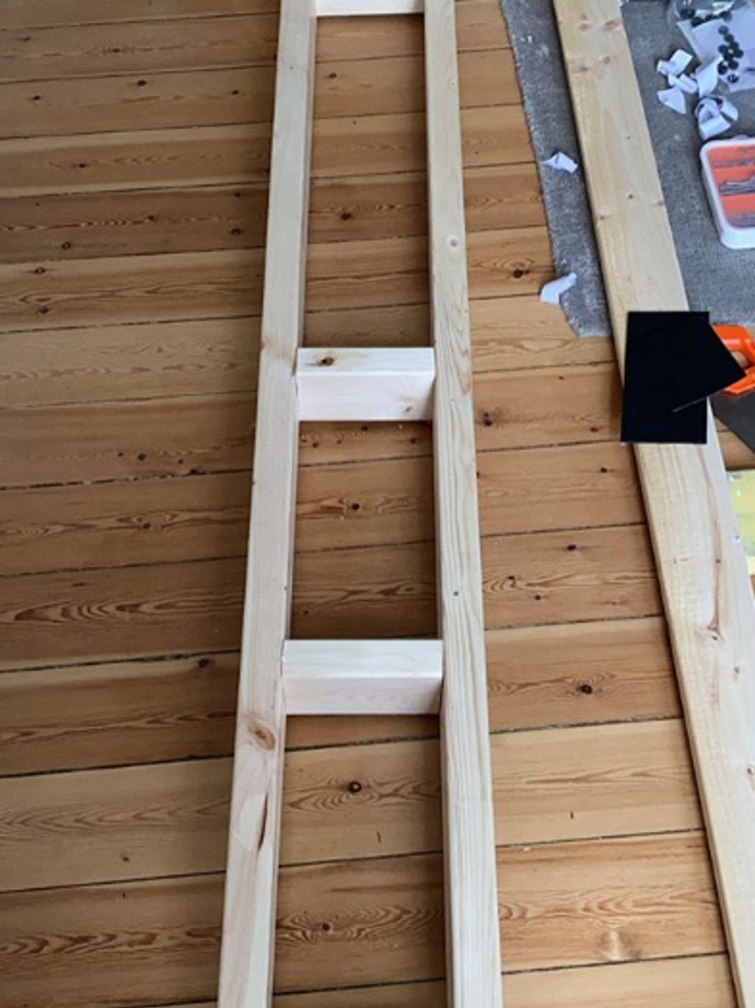 Galerie: Jak Rasmus "hacknul" knihovnu z Ikea Galerie: Jak Rasmus "hacknul" knihovnu z Ikea