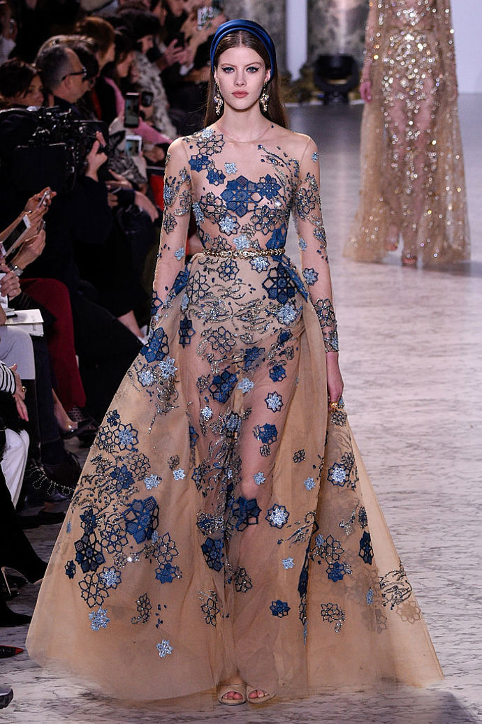 Elie Saab jaro/léto 2017
Elie Saab jaro/léto 2017