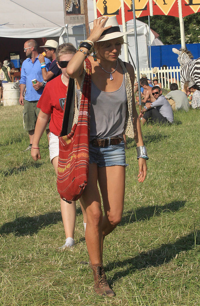 Sienna Miller (2010)

