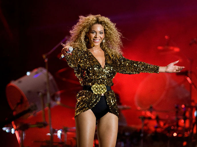 Beyoncé (2011)
