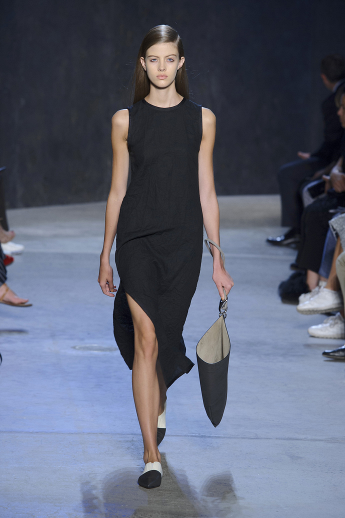 Narciso Rodriguez jaro/léto 2017
Narciso Rodriguez jaro/léto 2017