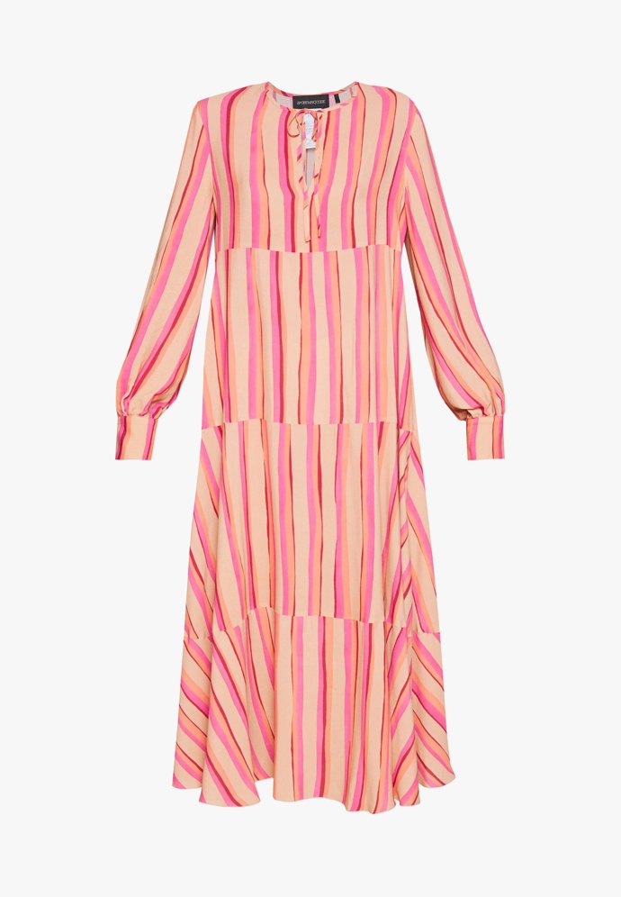 Sportmax Code (prodává Zalando.cz), 4860 Kč
Sportmax Code (prodává Zalando.cz), 4860 Kč