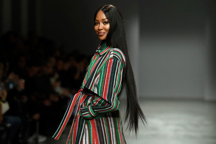 "Vydělávám hodně peněz a stojím za každý cent."

- Naomi Campbell
