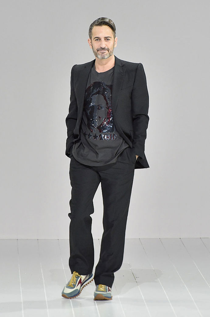 "Oblečení nic neznamená, dokud v něm někdo nežije."

- Marc Jacobs
