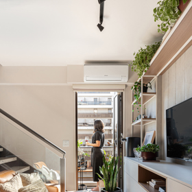 Původní mezonet rozšířili tak, aby na 44 m² vznikl plnohodnotný byt 
