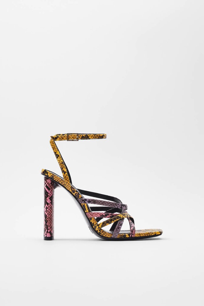 Zara, 549 Kč
Zara, 549 Kč