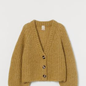 H&M, 1299 Kč

Během Dnů Marianne koupíte se slevou 20 % (pouze pro členy věrnostního klubu)
