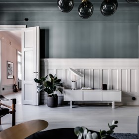 Ctí skandinávskou tradici a přidává moderní designové detaily Ctí skandinávskou tradici a přidává moderní designové detaily