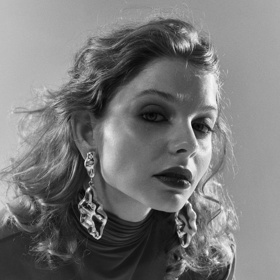 Maria Kobelova - Euphoria