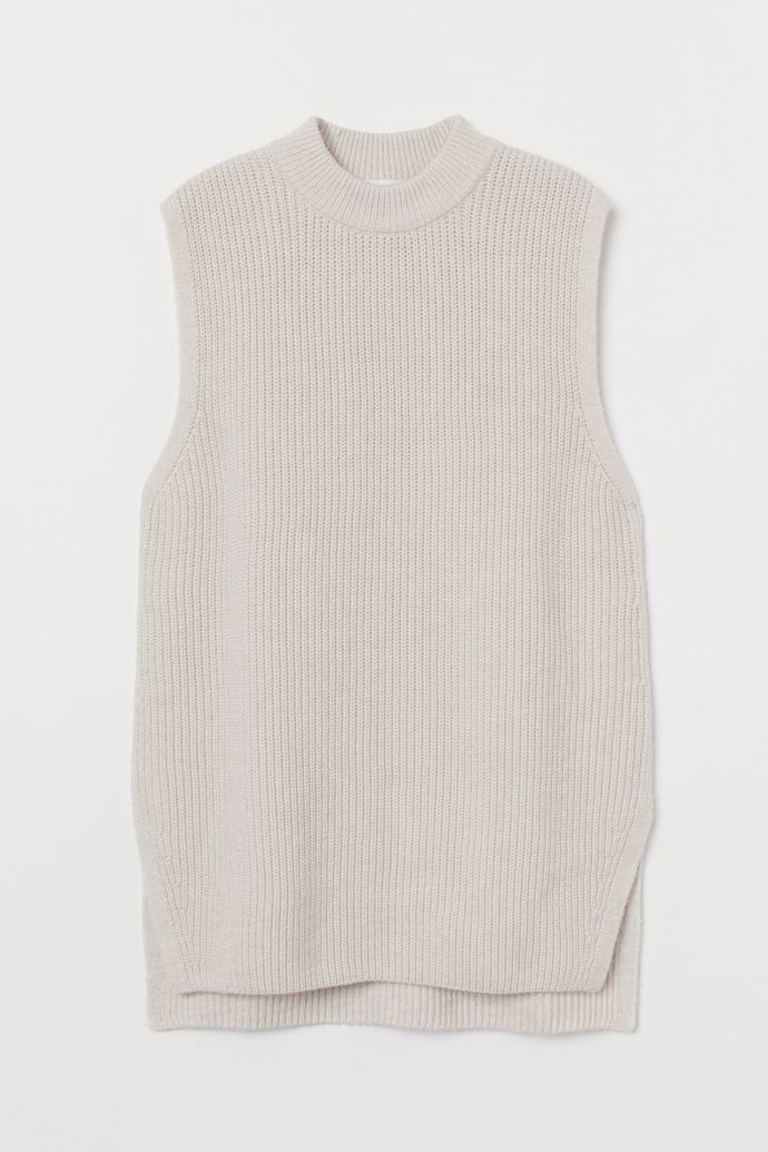 H&M, 749 Kč

