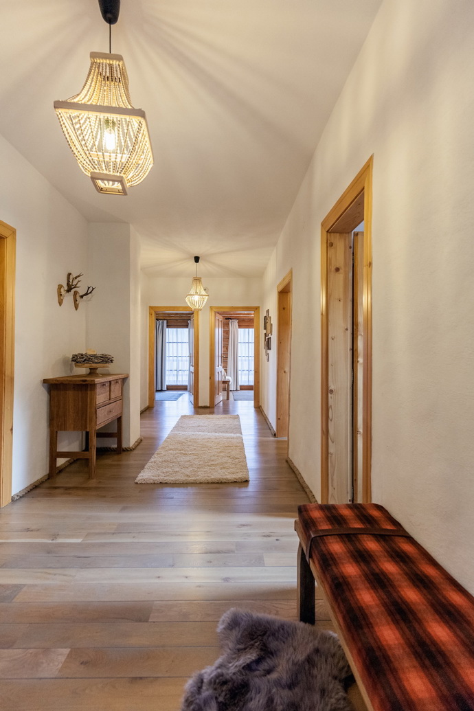 Srub zařízený ve stylu Provence.
Srub zařízený ve stylu Provence.
