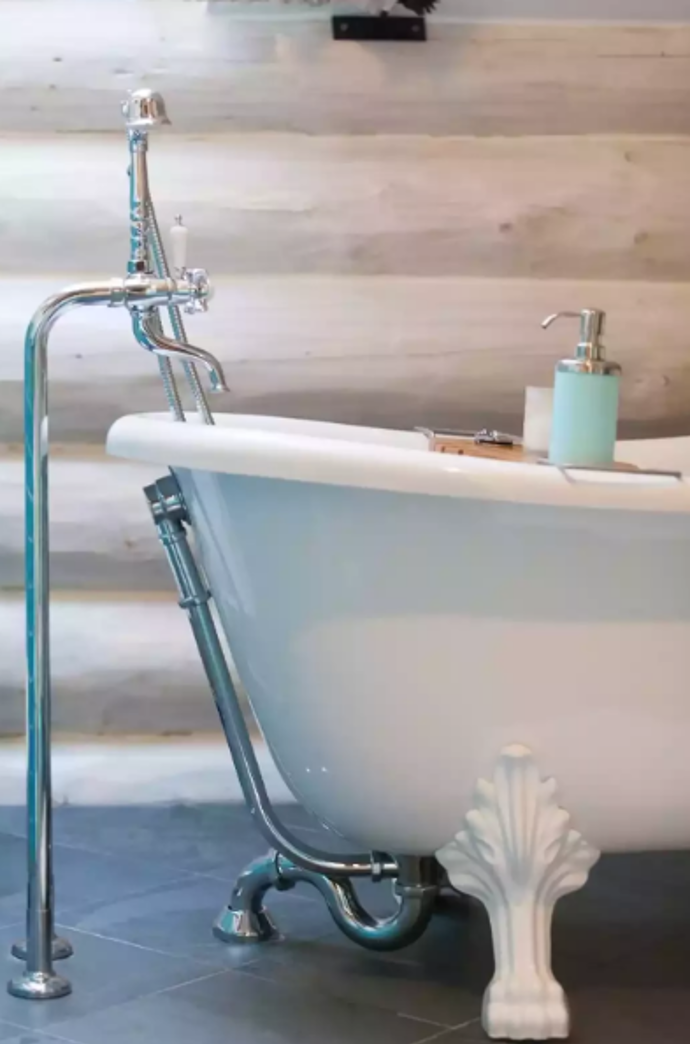 Srub zařízený ve stylu Provence.
Srub zařízený ve stylu Provence.