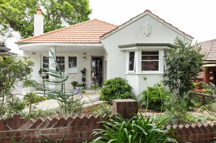 Rekonstrukce starého bungalovu Rekonstrukce starého bungalovu
