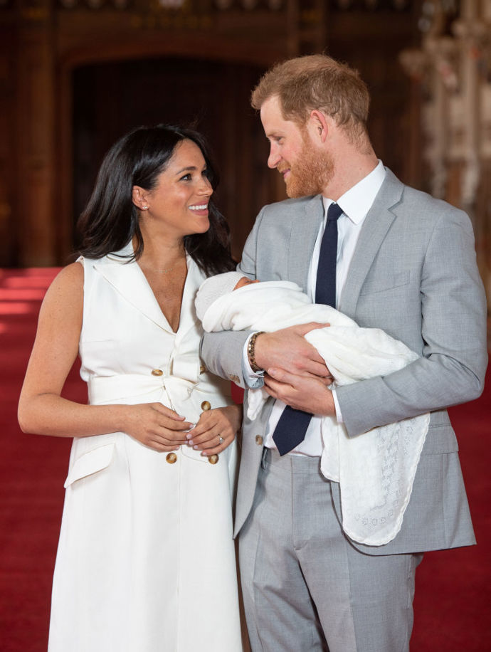 Vévodkyně Meghan a princ Harry krátce poté, co přivítali na svět syna Archieho v roce 2019.
