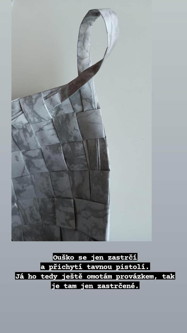 Ikonický koš si s naším návodem vyrobíte doma z papíru