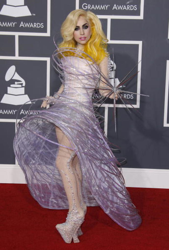 Extravagantní i nesmírně elegantní Lady Gaga Extravagantní i nesmírně elegantní Lady Gaga