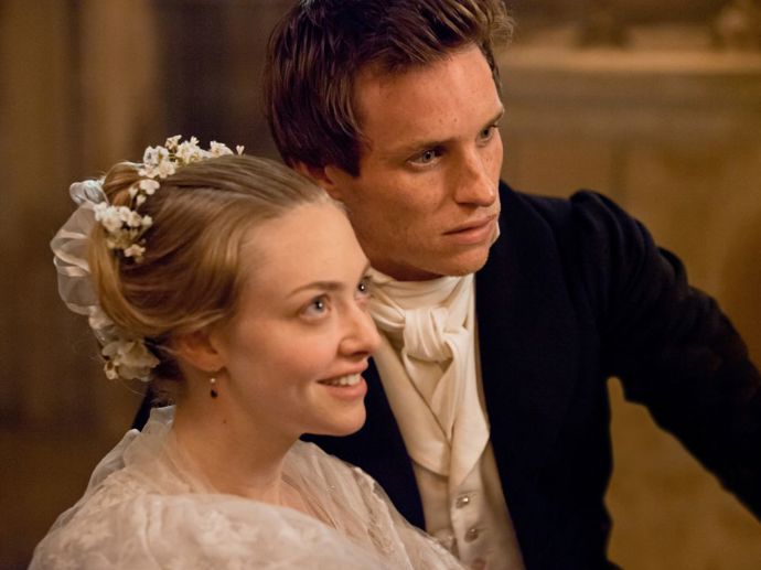 Amandě se však podařilo také někoho porazit v získání role Cosette ve filmu Bídníci. Cosette totiž chtěl hrát úplně celý Hollywood včetně Emmy Watson.
