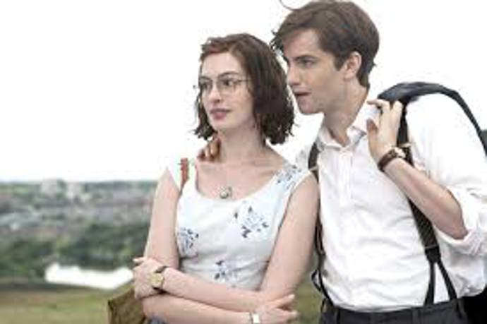 Edinburgh - Jeden den

Ve vztahu hlavních postav Em (Anne Hathaway) a Dexe (Jim Sturgess) hraje Edinburgh velmi významnou roli. Na tamní univerzitě jejich vztah začne a poté se odehrává v Londýně, proto je část filmu točená právě ve Skotsku.
