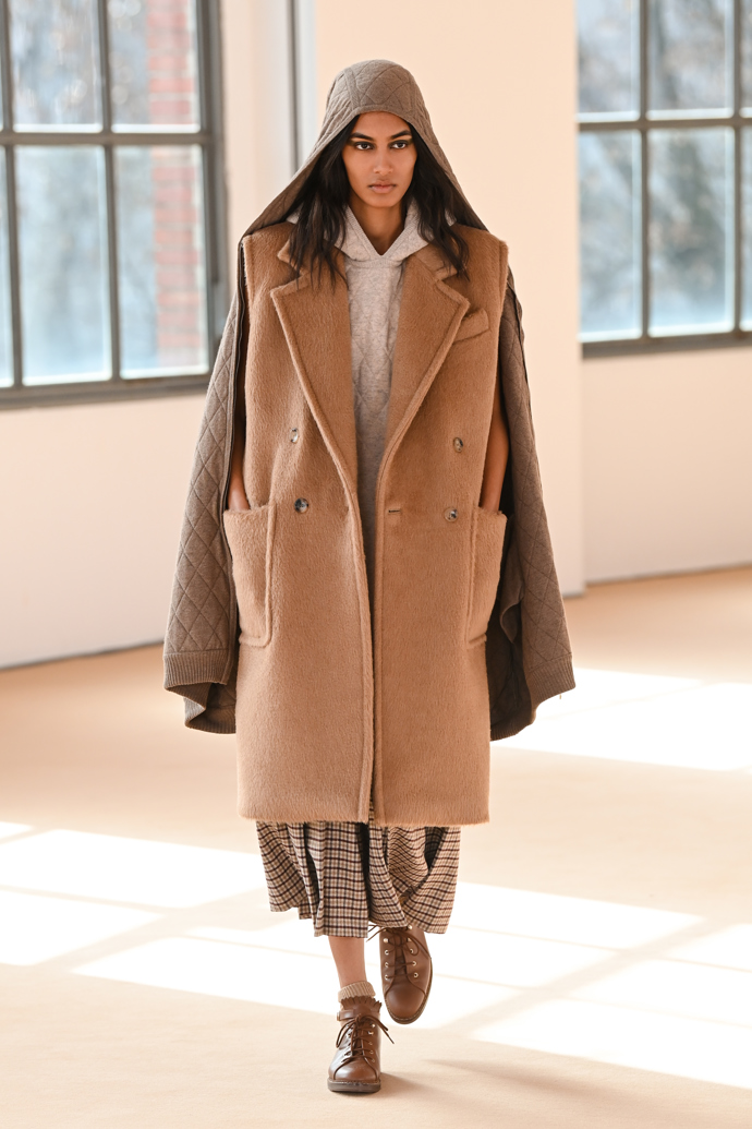 Rafinovaná Max Mara Rafinovaná Max Mara
