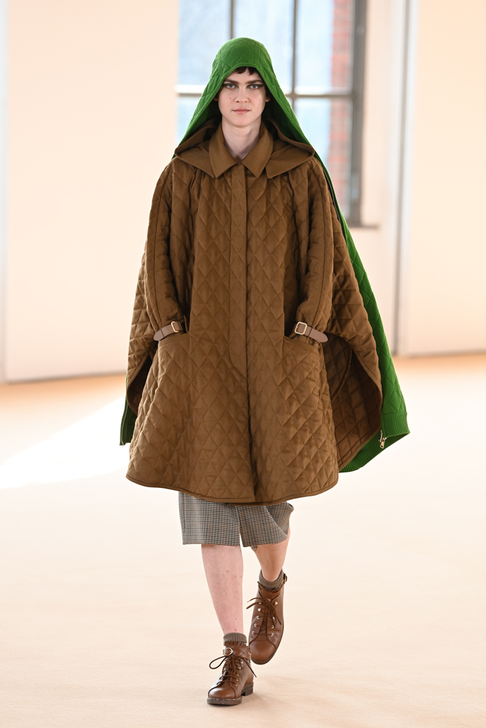 Rafinovaná Max Mara Rafinovaná Max Mara