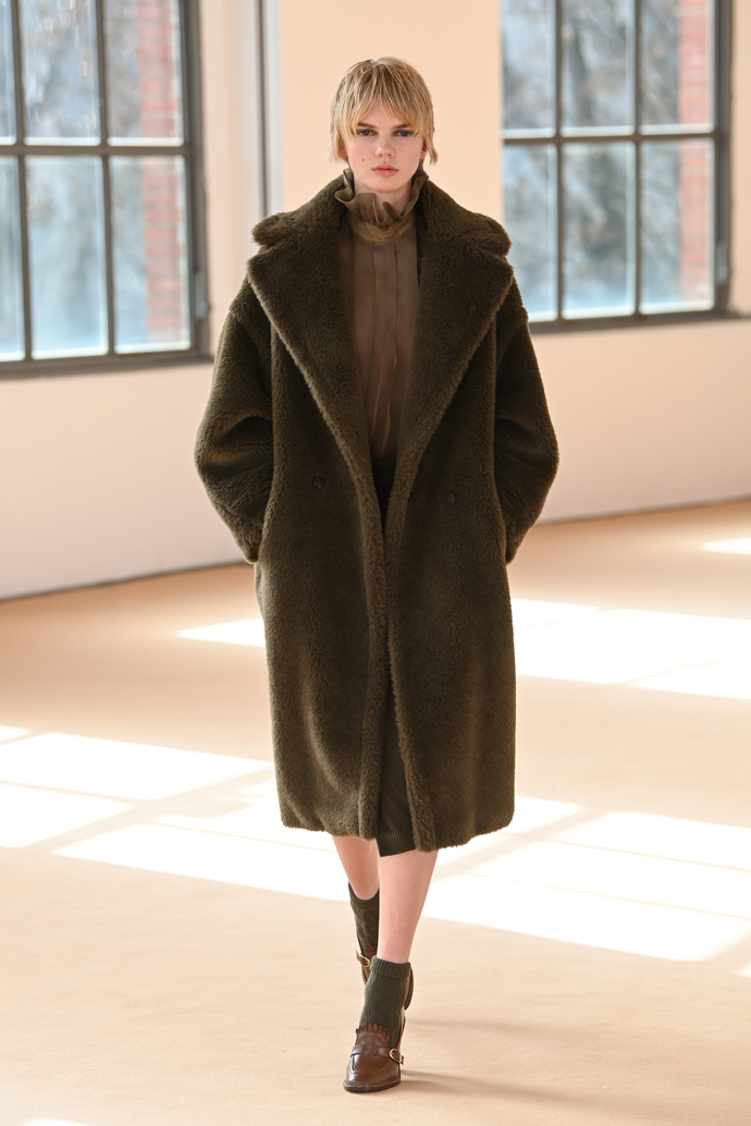 Rafinovaná Max Mara Rafinovaná Max Mara