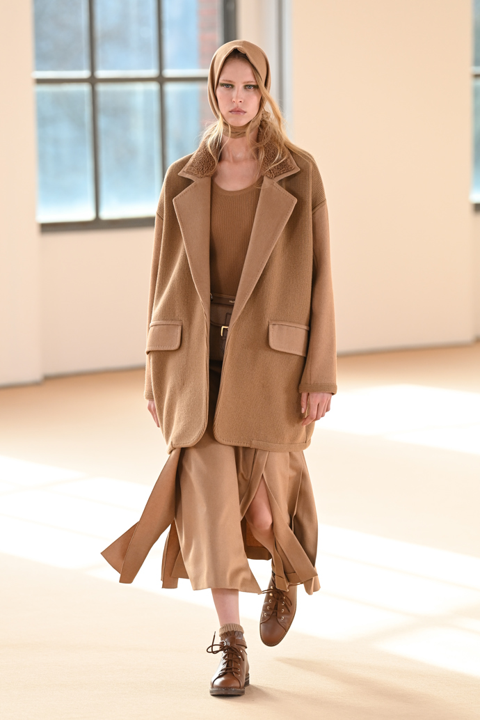 Rafinovaná Max Mara Rafinovaná Max Mara