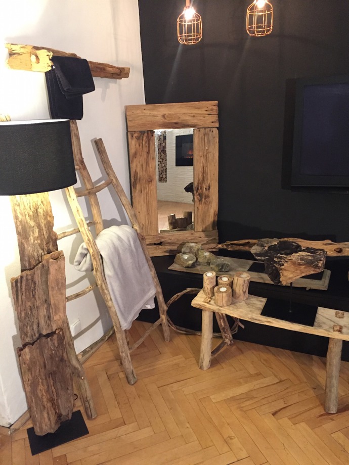Galerie: Dřevěné dekorace a nábytek Galerie: Dřevěné dekorace a nábytek
