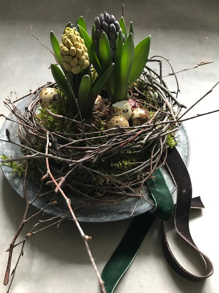 Velikonoční ikebana: Známe jednoduchý návod na výrobu této kouzelné jarní dekorace