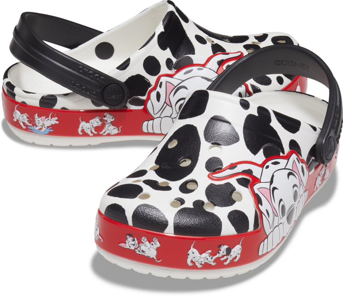 Dětské nazouváky Crocs s pohádkovým motivem, prodává Urbanlux. 
