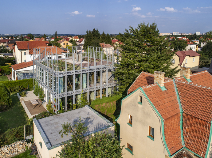 Galerie: Dům na pražském Suchdole Galerie: Dům na pražském Suchdole