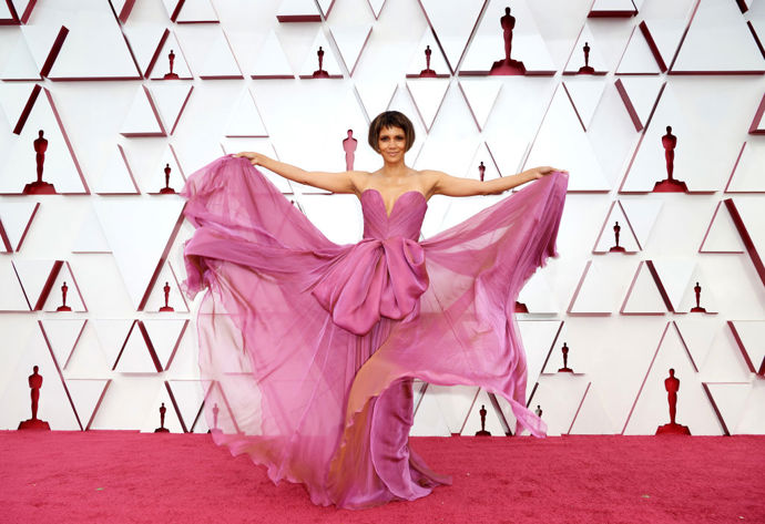 Herečka Halle Berry.
Herečka Halle Berry.