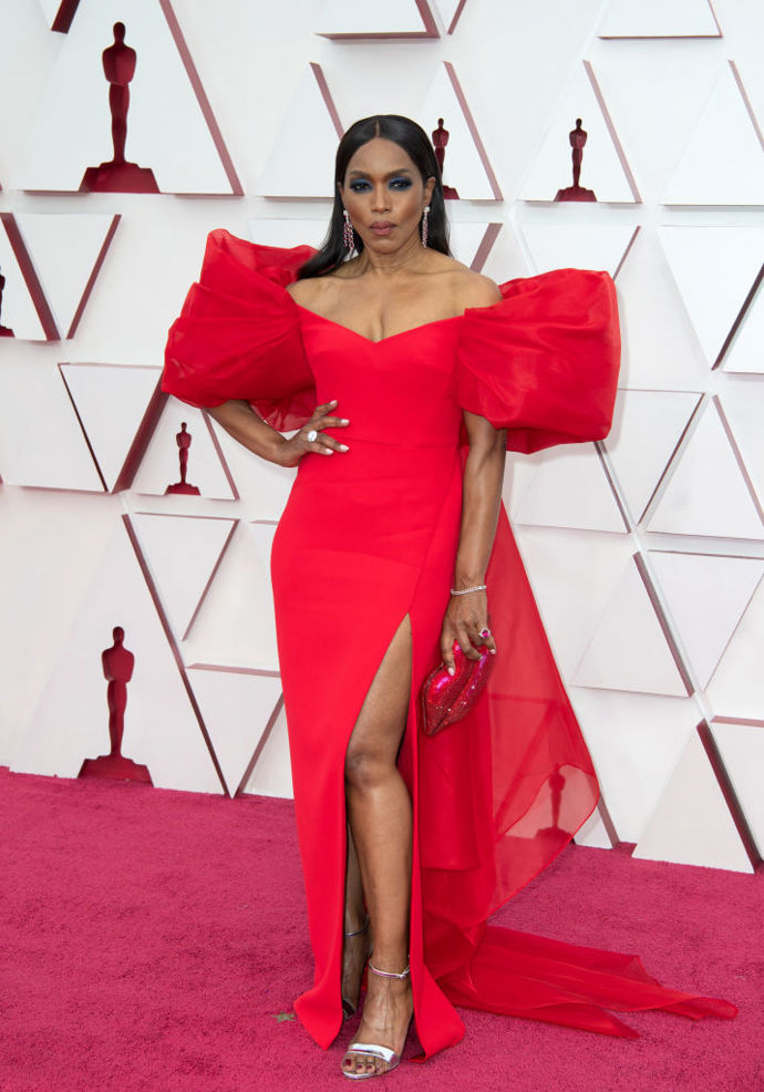 Angela Bassett
Angela Bassett