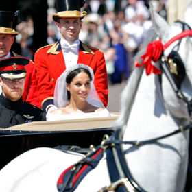 Květen 2018

Princ Harry a Meghan pravděpodobně nikdy nezapomenou na datum 19. května 2018. Právě v tento den řekli své „ano“ v kapli sv. Jiří na zámku Windsor. 
