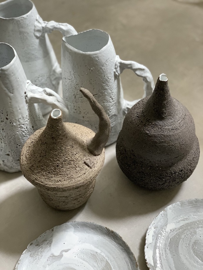 Galerie: Jedinečná keramika Zheni Galerie: Jedinečná keramika Zheni