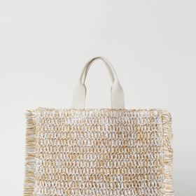 H&M, 749 Kč
