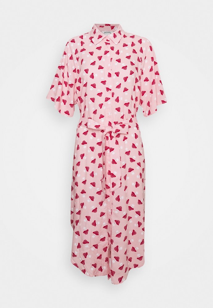 Monki (prodává Zalando.cz), 600 Kč
Monki (prodává Zalando.cz), 600 Kč