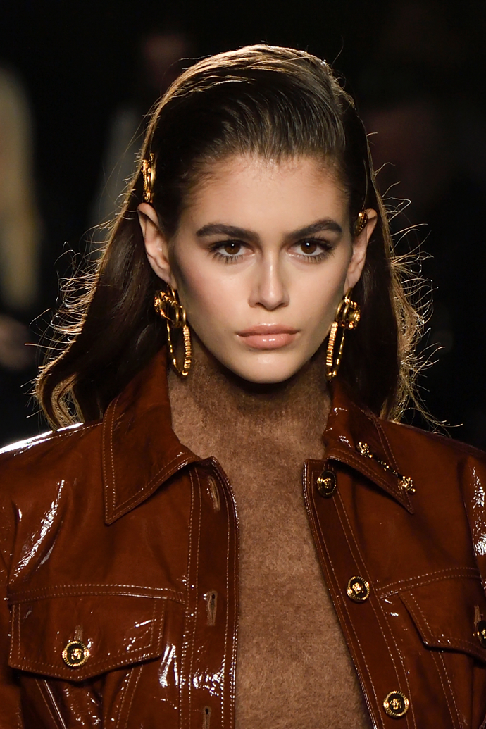 Podoba modelky Kaii Gerberové s její maminkou, topmodelkou Cindy Crawfordovou, je doslova do očí bijící.
Podoba modelky Kaii Gerberové s její maminkou, topmodelkou Cindy Crawfordovou, je doslova do očí bijící.
