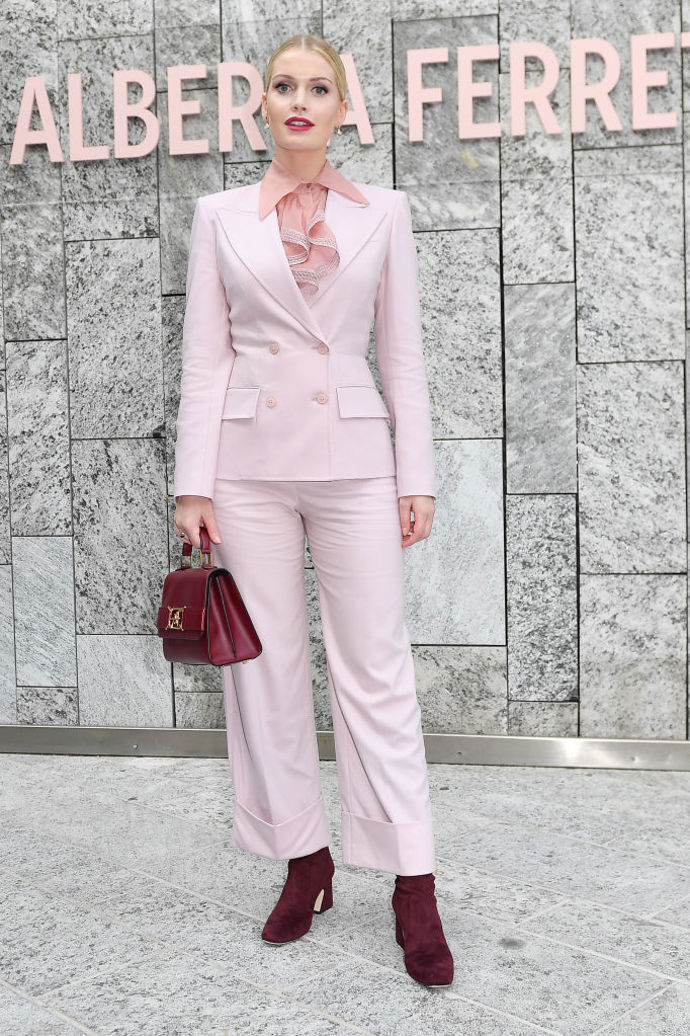 Módní momenty Lady Kitty Spencer