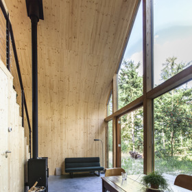 Zdravější bydlení pro každého bez univerzálního řešení. Taková je snaha architektů z ateliéru Woonpioniers, kteří navrhli objekt, který je něco mezi produktem a architekturou.
Zdravější bydlení pro každého bez univerzálního řešení. Taková je snaha architektů z ateliéru Woonpioniers, kteří navrhli objekt, který je něco mezi produktem a architekturou.