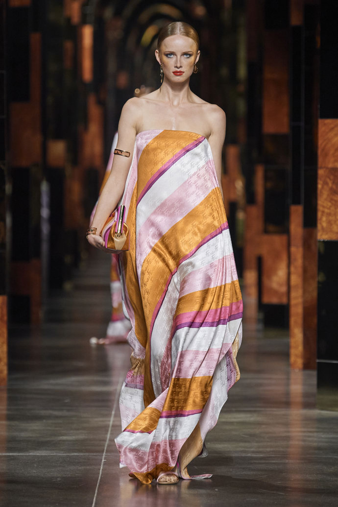 Ilustrace u Fendi Ilustrace u Fendi