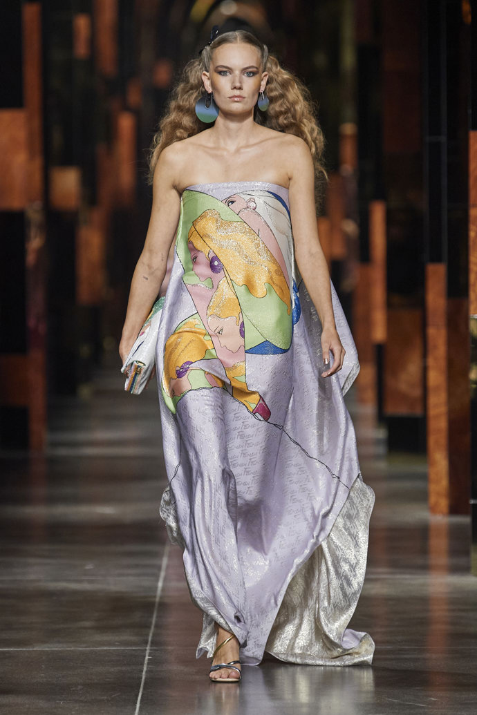 Ilustrace u Fendi Ilustrace u Fendi