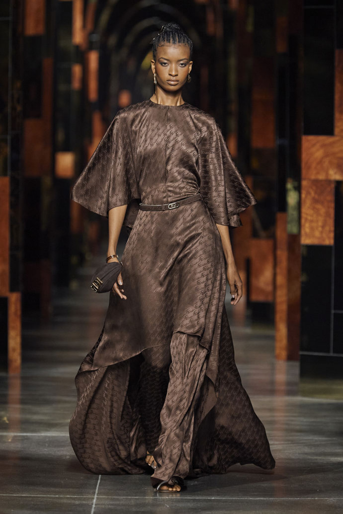 Ilustrace u Fendi Ilustrace u Fendi