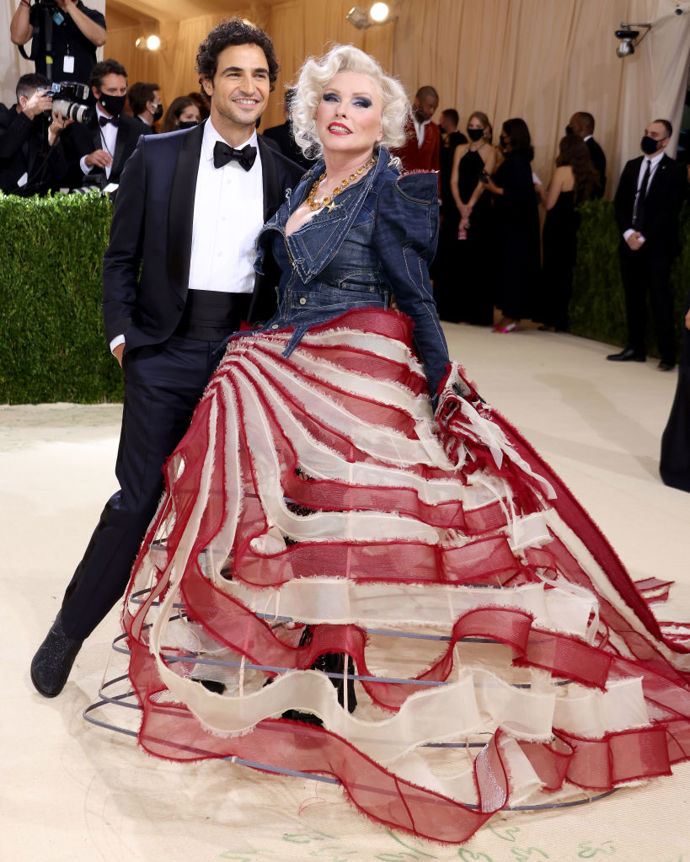 Nejzajímavější looky z Met Gala 2021 Nejzajímavější looky z Met Gala 2021