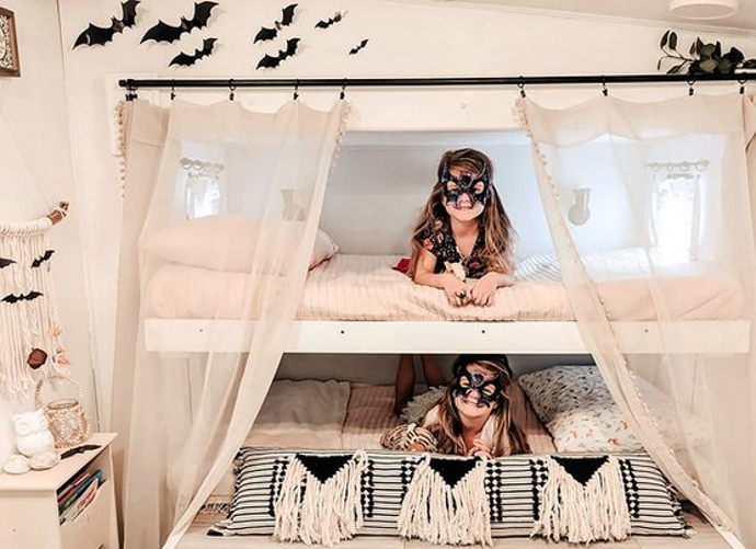 Galerie: Karavan zařízený v boho stylu Galerie: Karavan zařízený v boho stylu