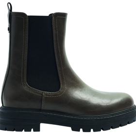 Deichmann, 999 Kč
