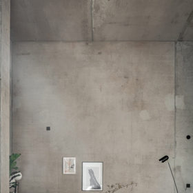 Galerie: Loft plný dřeva