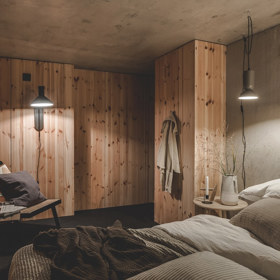 Galerie: Loft plný dřeva