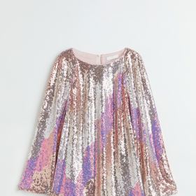 H&M, 999 Kč
