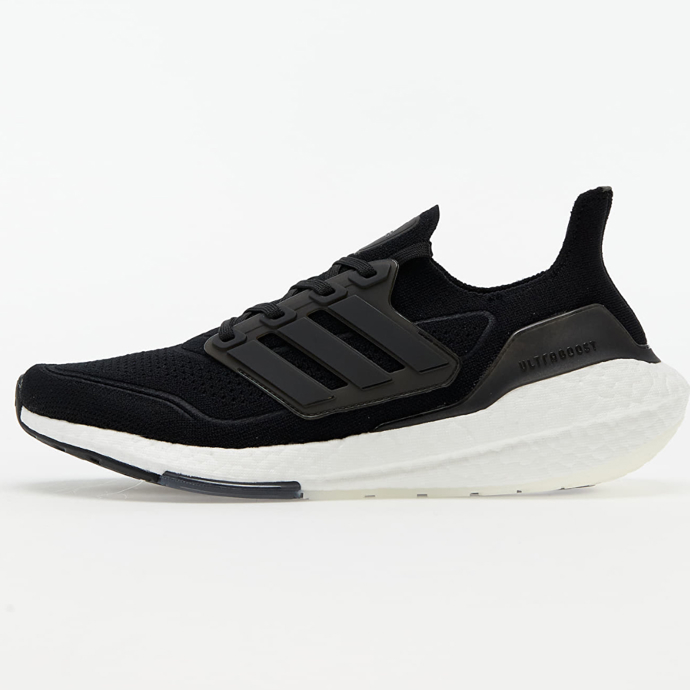 adidas Performance (prodává Flexdog.cz), od 3430 Kč
