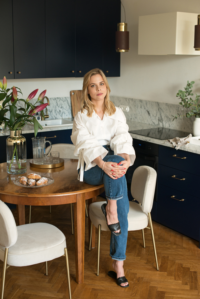 Magdalena Linke-Koszek ve Varšavě hledala půl roku vlastní bydlení. Chodila na spoustu prohlídek bytů, a nakonec našla ten pravý přímo pod nosem. 
